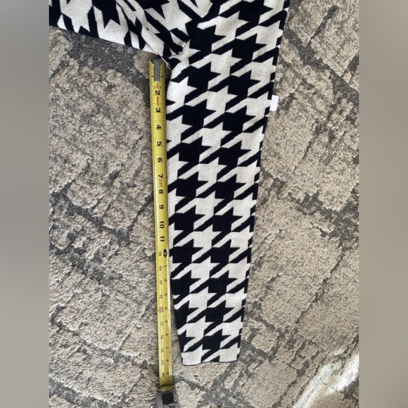 Six Fifty NWT Houndstooth Sweater, soft stretch, wide sleeve, sweater Sz Small - Picture 12 of 12